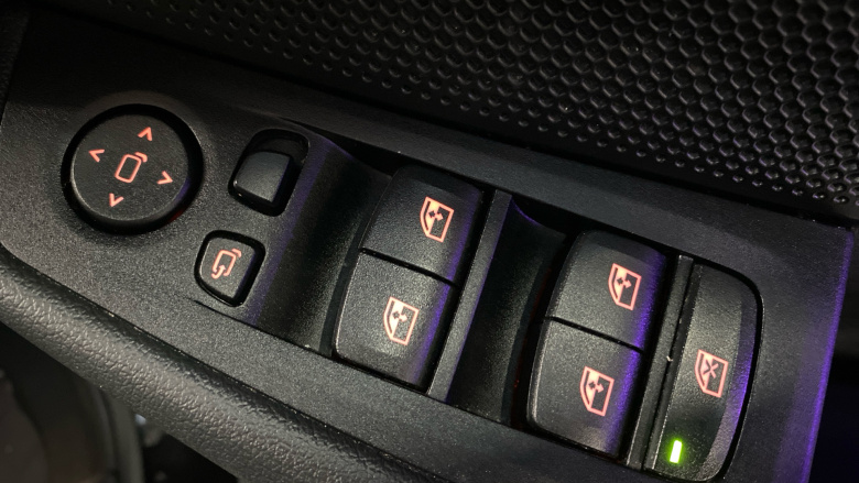 BMW 1 Series 118i Sport 5dr Step Auto Petrol Hatchback